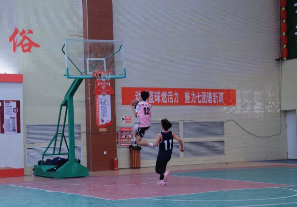 01191768823187633236.jpg 彭伊童 摄 (4).jpg