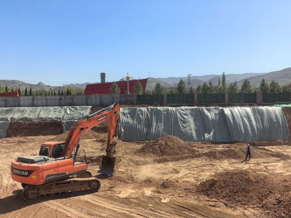 04161776334201617689.jpg 八师石河子市烈士纪念馆建设项目施工正酣 3.jpg