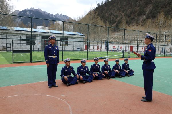 04281777372495201186.jpg 3 抽查条令掌握情况.JPG