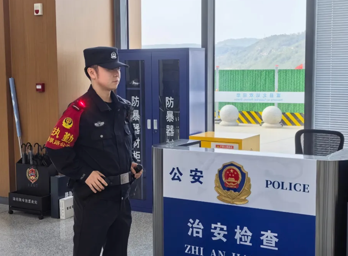 屏幕截图 2026-10-08 195435.png